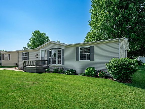 2nd image of 5463 Ebonywood Ln