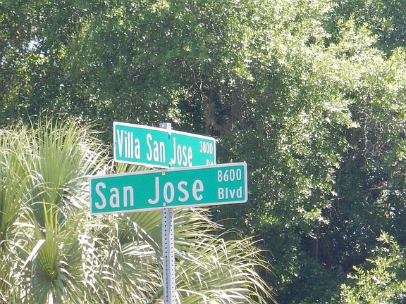 5th image of 3930 Villa San Jose Dr