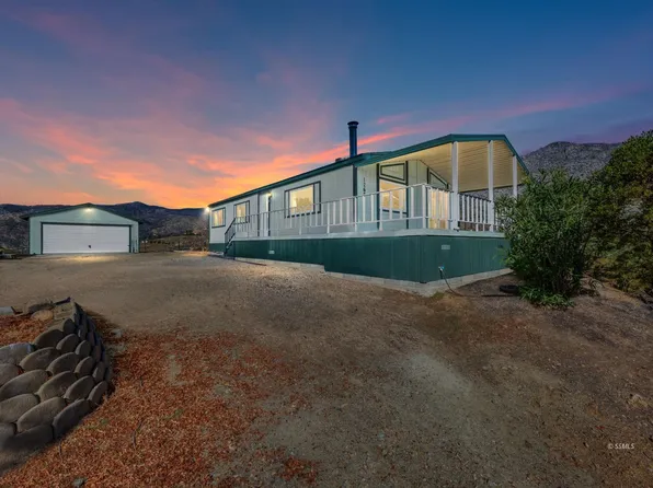 1267 Bristlecone Dr, Wofford Heights, CA 93285