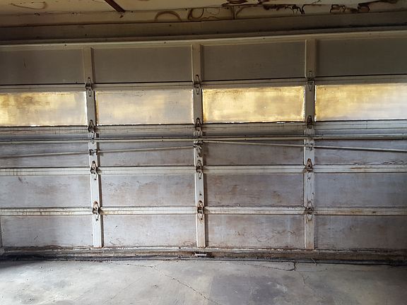 Detatched Garage