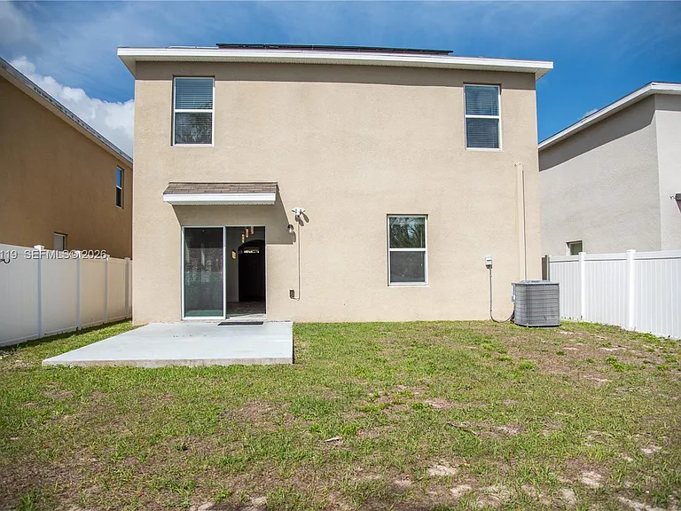 105 Lacewing Pl — Photo 12