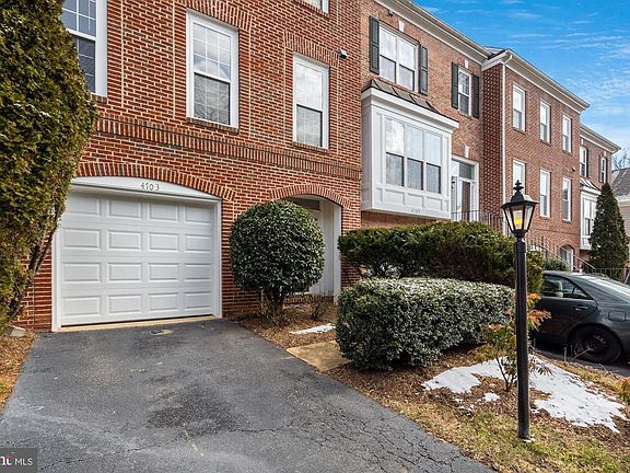 3rd image of 4703 Caronia Way