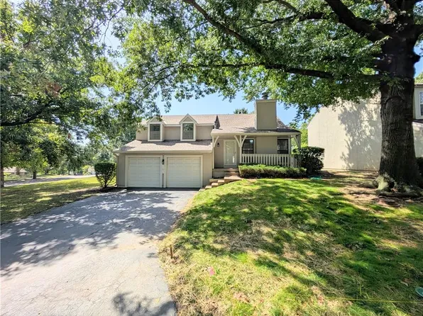 12836 W 108th St, Overland Park, KS 66210
