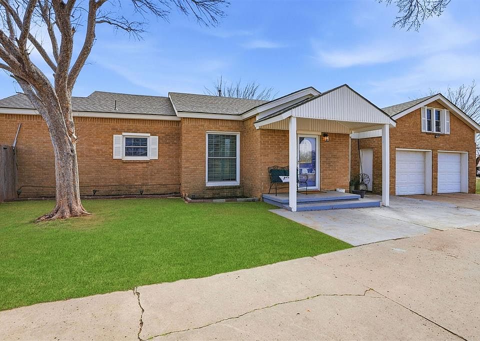 1st image of 514 N 5th St