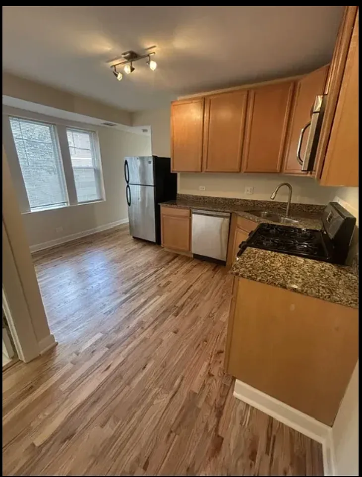 1 bed, 700 sqft, $1,710 — Photo 2