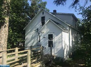 1211 2nd St W, Eveleth, MN 55734