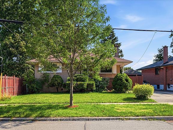 2nd image of 73 Thornbeck Dr
