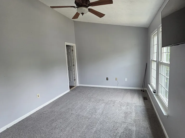 11803 Maren Ct — Photo 10