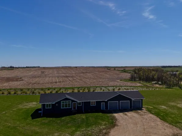 10712 Tory Rd, Britton, SD 57430