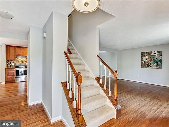 3rd image of 9404 Starlit Ponds Dr