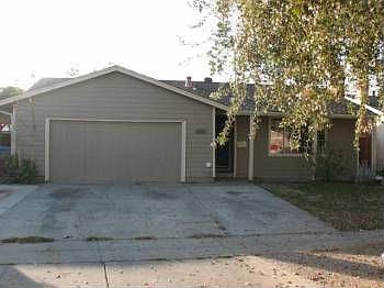1st image of 5375 Great Oaks Dr
