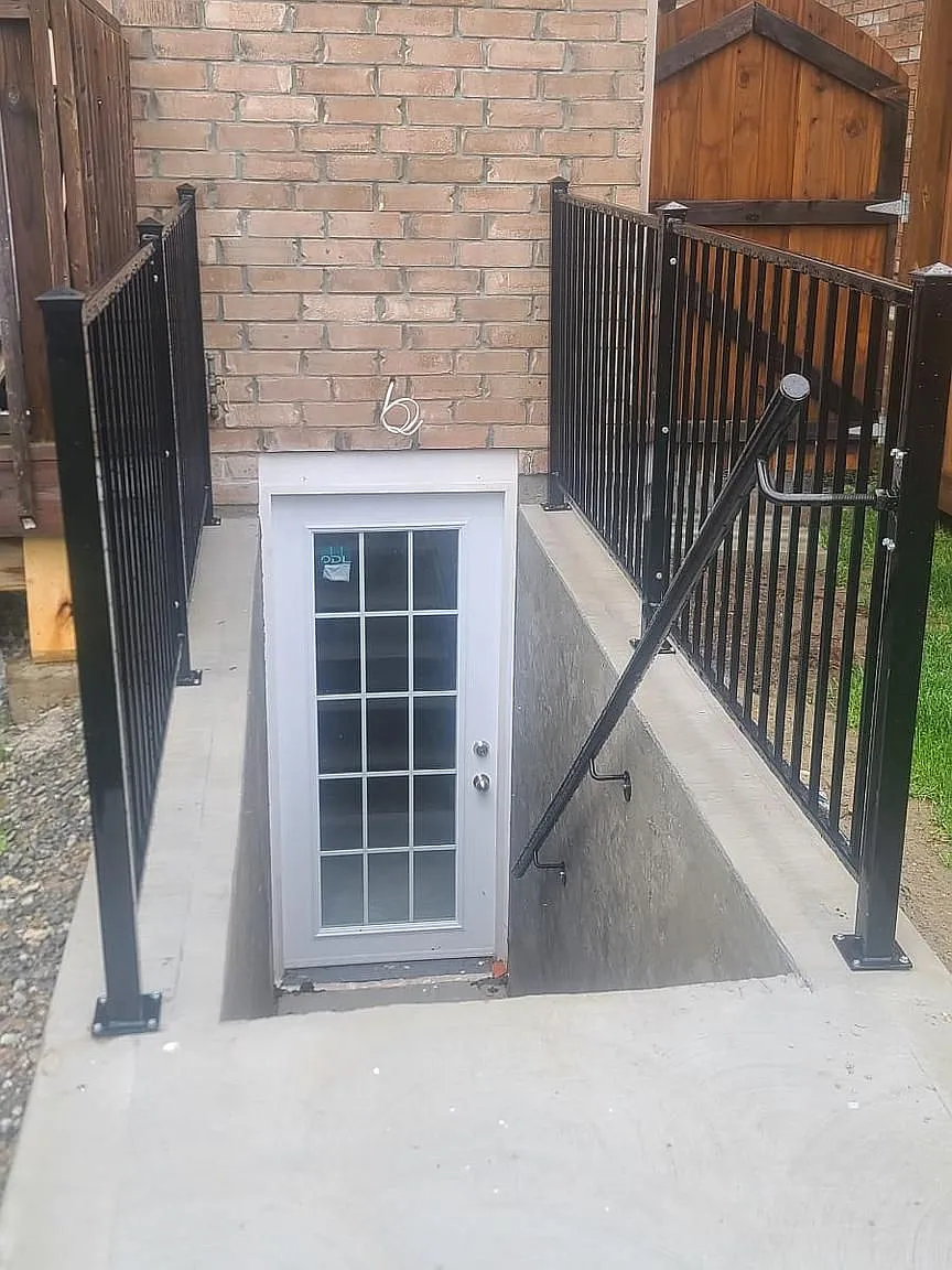 2 bed, $1,900 — Photo 2