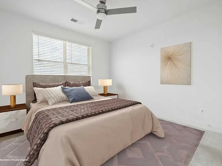 Five43 Apartments — Photo 10