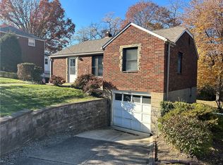 806 Macfarlane Dr, Pittsburgh, PA 15235