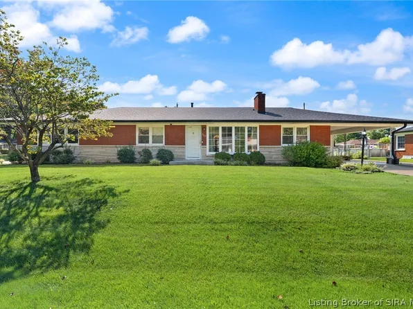 510 Grasmere Drive, Clarksville, IN 47129