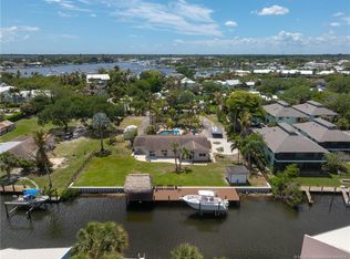 4109 SE Whiticar Way, Stuart, FL 34997