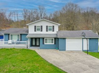 51 Oakmont Rd, Manchester, KY 40962