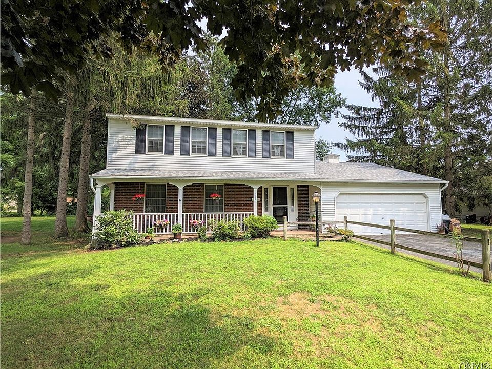 1st image of 107 Newport Dr