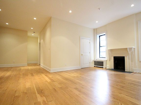 3rd image of 95 E 10th St APT 2