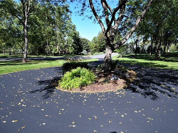 2nd image of 1003 Old Stone Ln