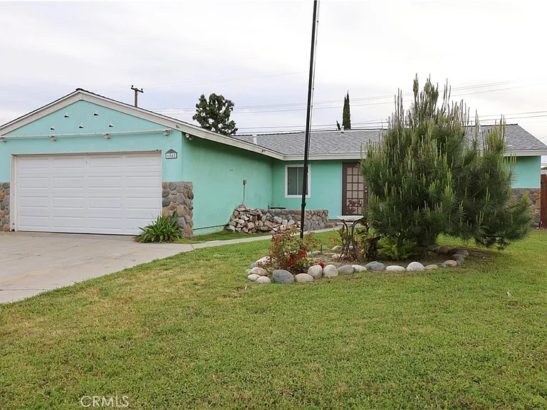 6548 Sequoia Dr — Photo 29