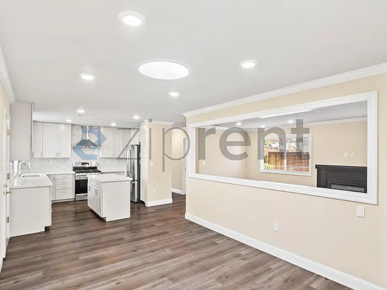 42386 Barbary St — Photo 9