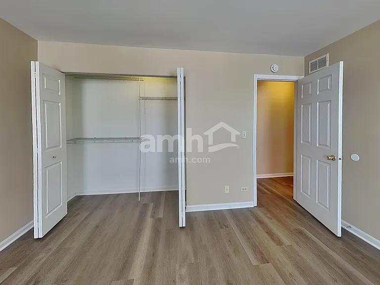 185 E Silver Oaks Dr — Photo 15