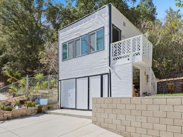 4953 1/2 Mount Royal Dr