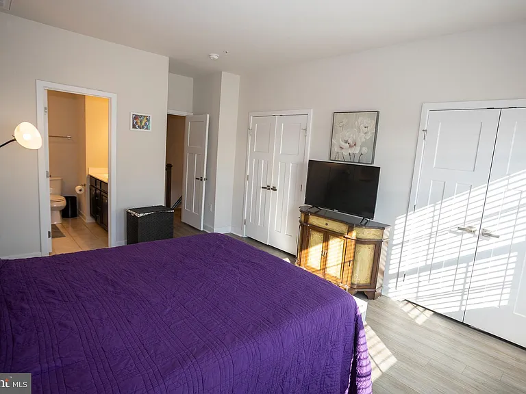 9926 New Pointe Dr — Photo 20