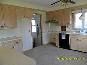 3rd image of 39283 Lakeshore Dr