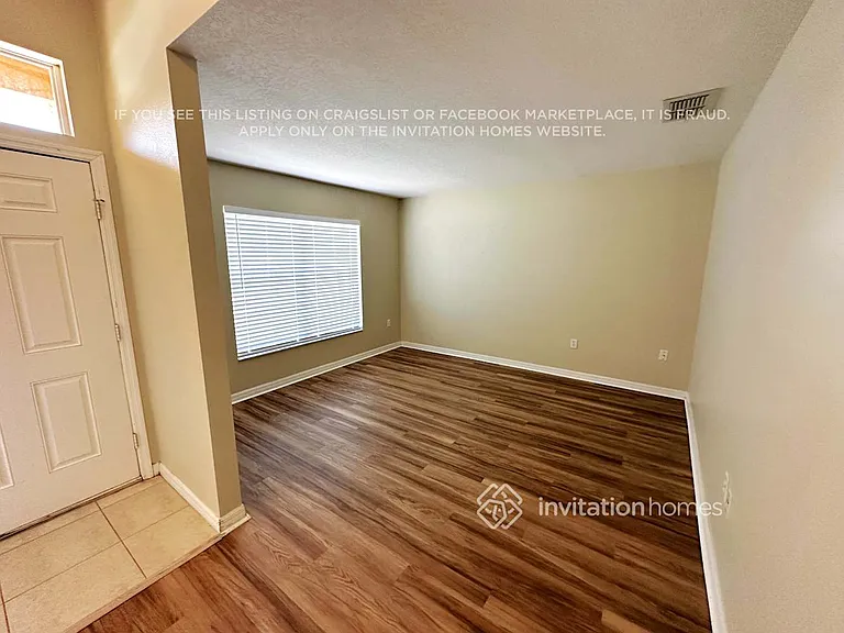 2207 Ardon Ave — Photo 3