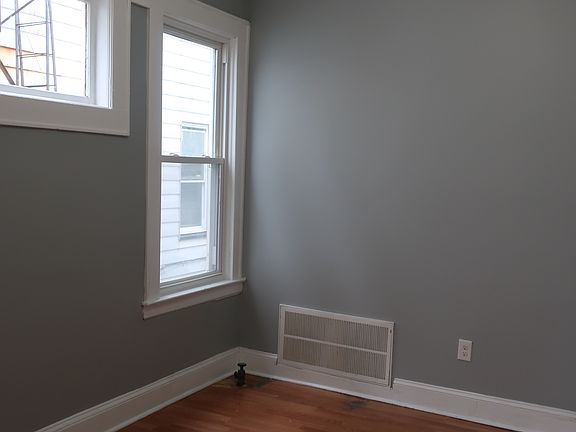 3rd image of 69 Cedar Ave Floor 1