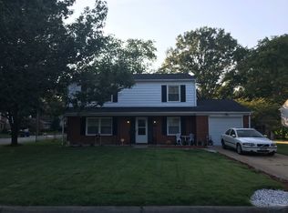 829 Hailsham Pl, Newport News, VA 23608