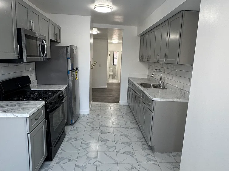 106 Highland Ave #1C — Photo 3