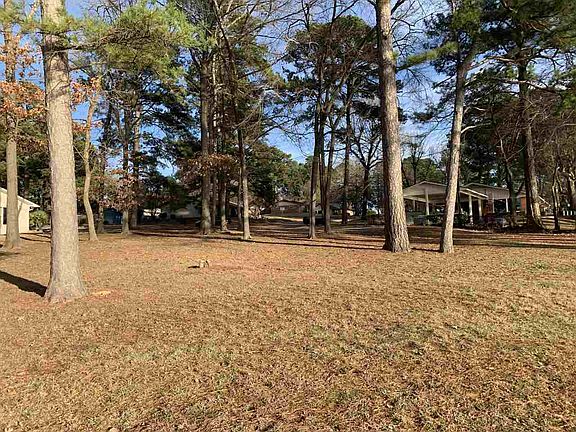 2nd image of 4139 Lakeshore Dr