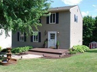 186 Hunting Creek Rd, Canonsburg, PA 15317