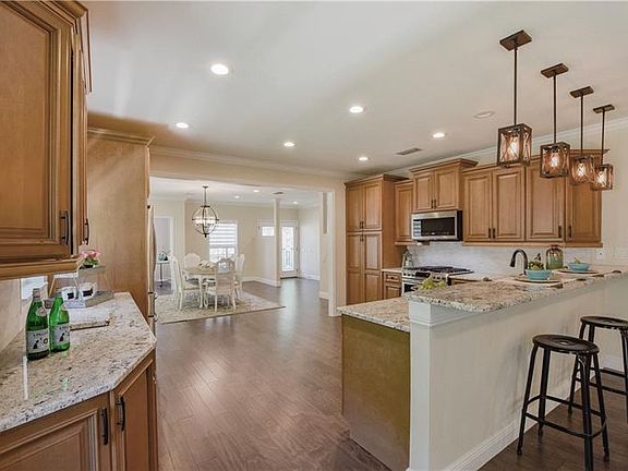 5th image of 3332 W Wallcraft Ave