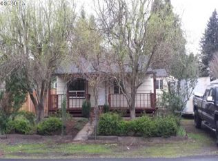 2040 Dewey St, Eugene, OR 97402