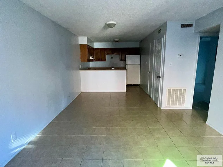 602 Scotch St #11 — Photo 9
