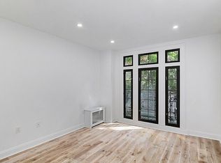 347 W 55th St APT 4E, New York, NY 10019