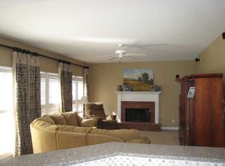 2866 Hilton Cir NW, Marietta, GA