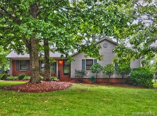3113 Pinemont Ln, Charlotte, NC 28212