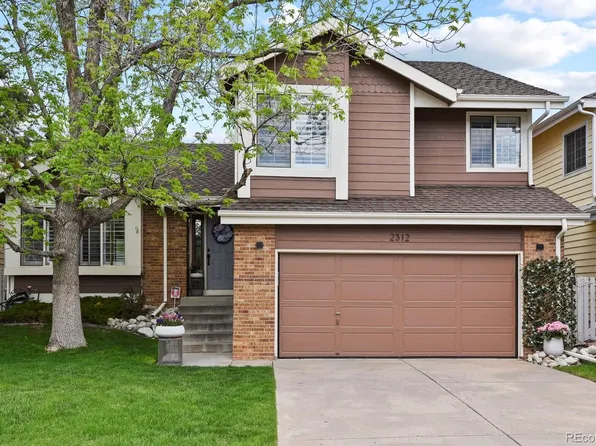 2312 S Gray Dr, Lakewood, CO 80227