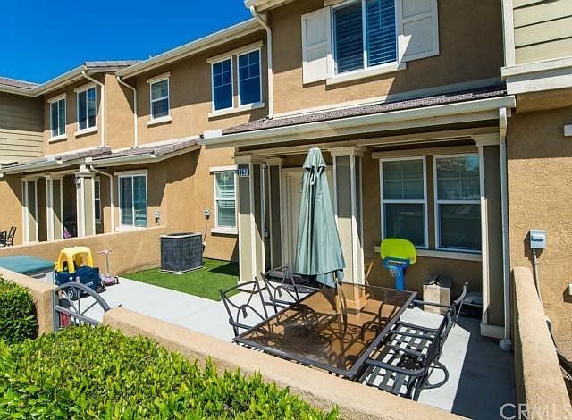 1st image of 3067 N Torrey Pine Ln