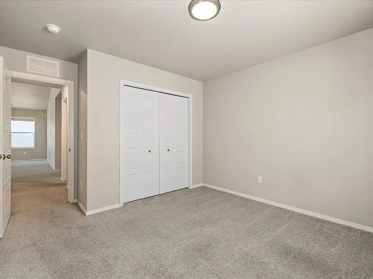 11849 W Skyhaven St — Photo 32