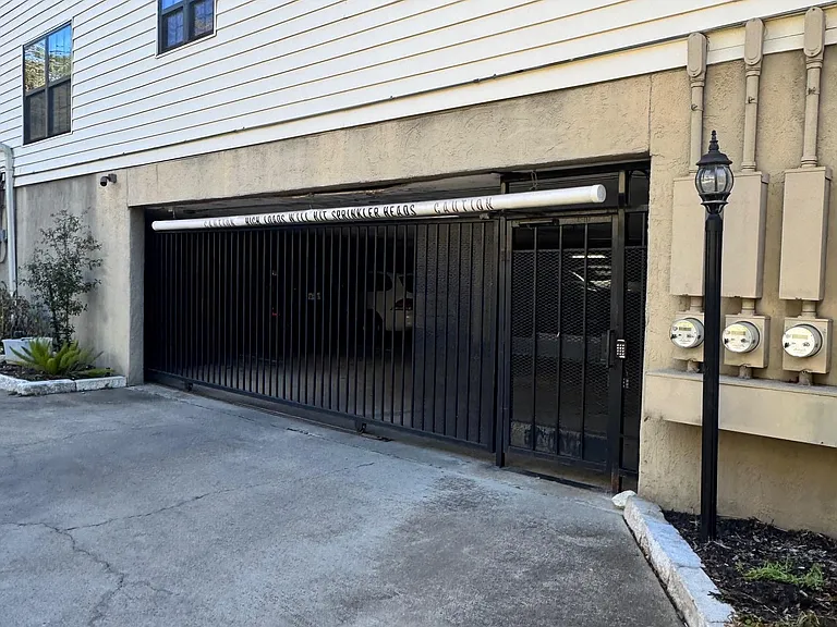 1704 West Ave #103 — Photo 19