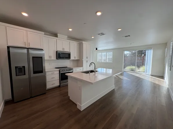 1623 Tecado Dr, Santa Rosa, CA 95403