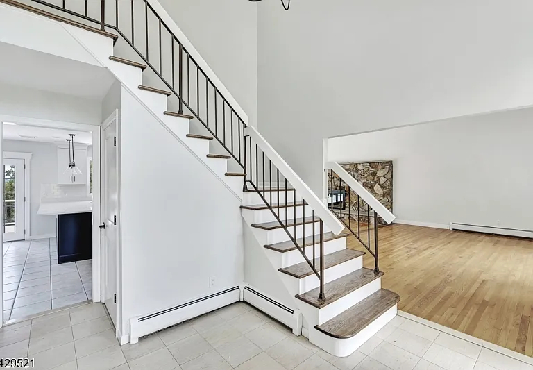 136 Carlough Rd — Photo 4