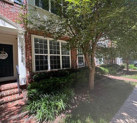 3rd image of 22952 Spicebush Dr #1401