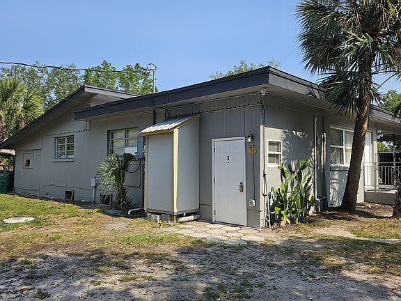 3rd image of 23083 Central Ave